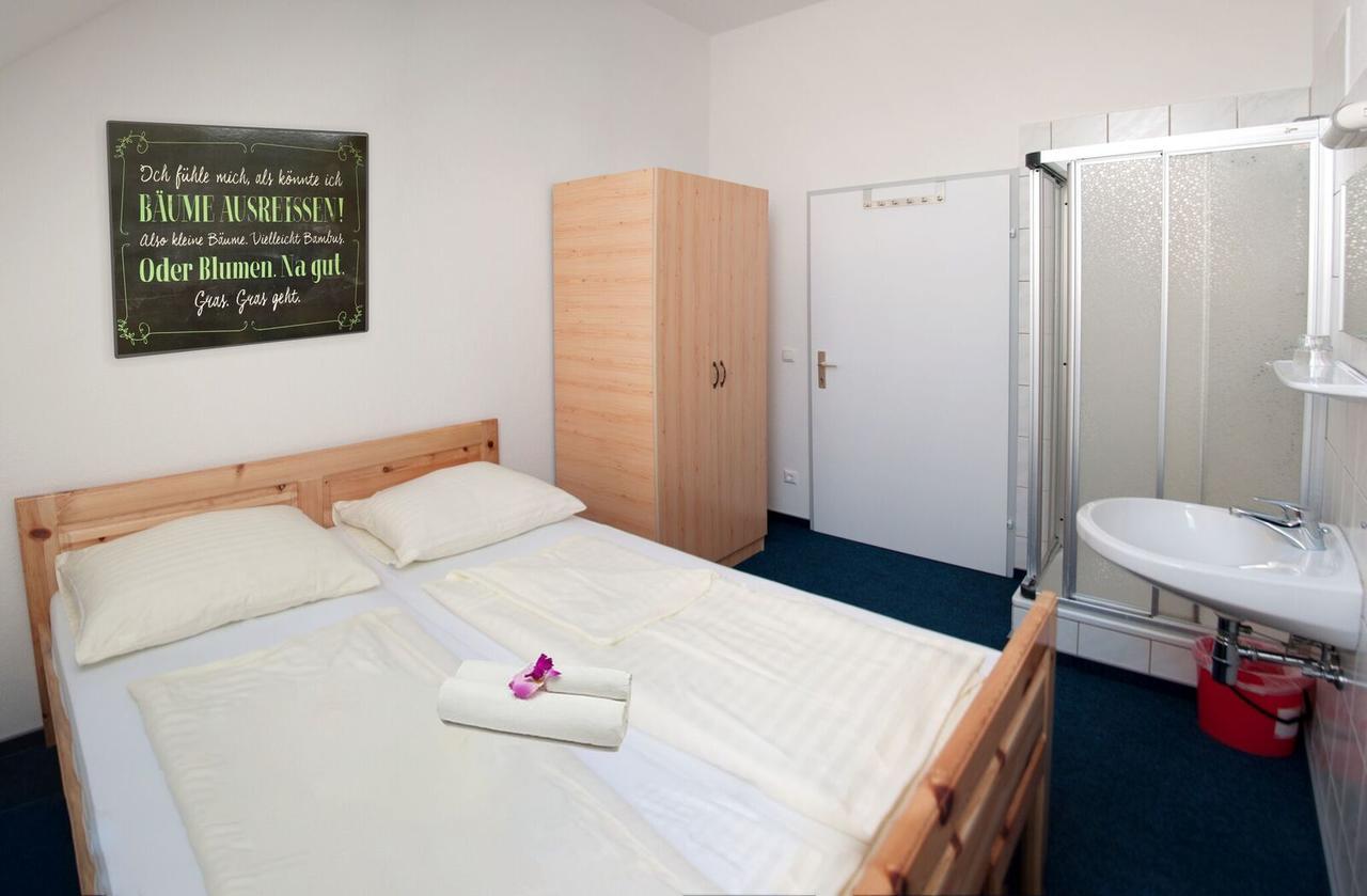 Gasthaus Pension Goldeck Spittal an der Drau Ngoại thất bức ảnh